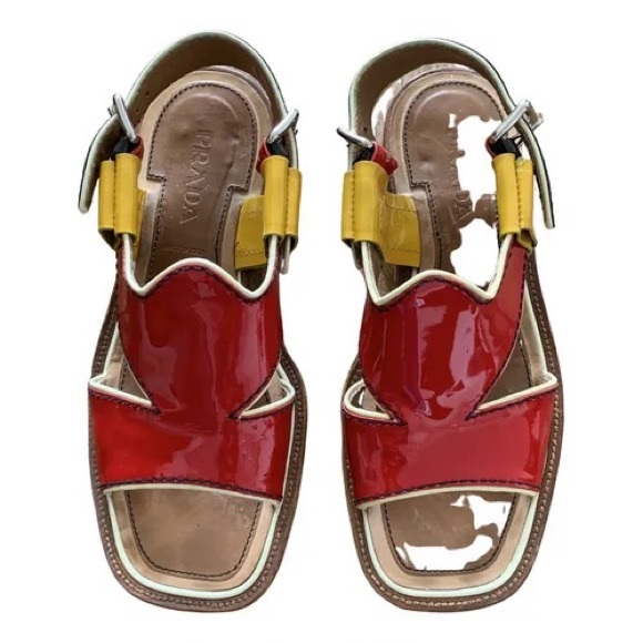 PRE-LOVED Prada patent leather sandals - Picture 1 of 8
